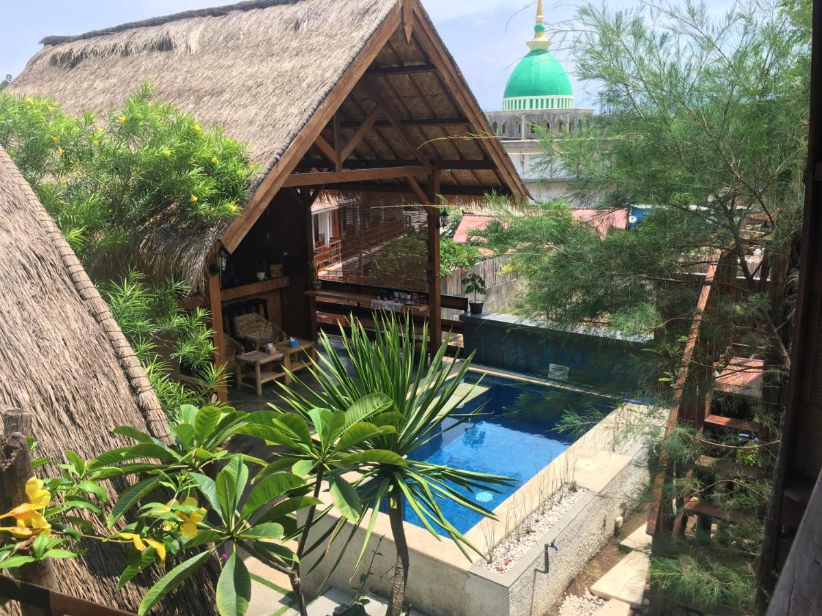 The Golden Ave Bungalow Hotel Gili Trawangan Zewnętrze zdjęcie